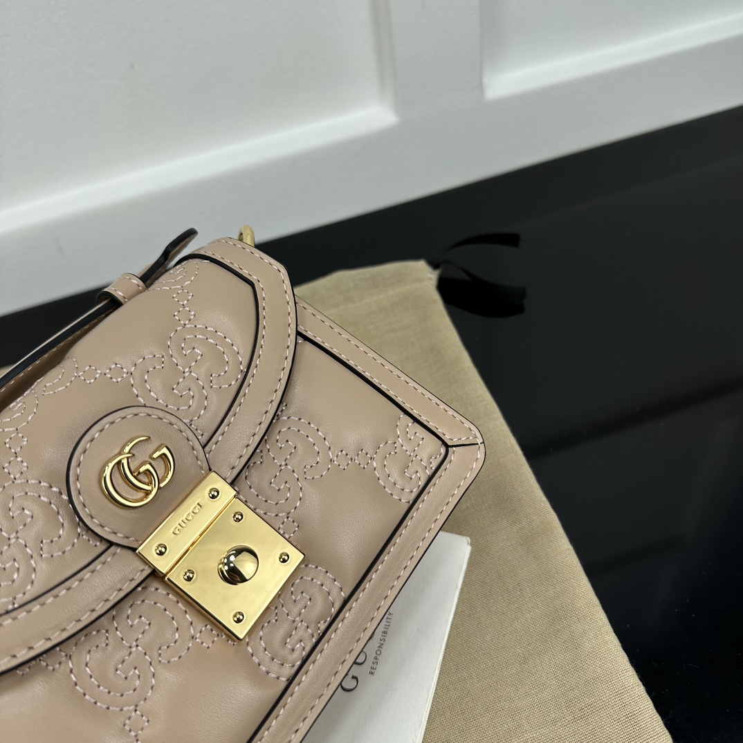 Gucci Satchel Bags